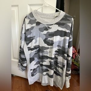 Aerie NET crewneck camo oversized fit